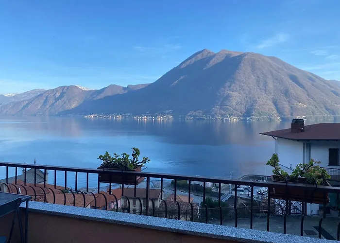 The Bell Tower - On The Apartamento Argegno